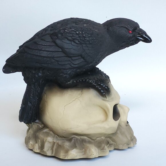 RETRO Halloween Raven Pearched on Skull Figurine WORKS 2001 Light Up - Picture 6 of 7